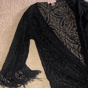 Cutout fringe kimono